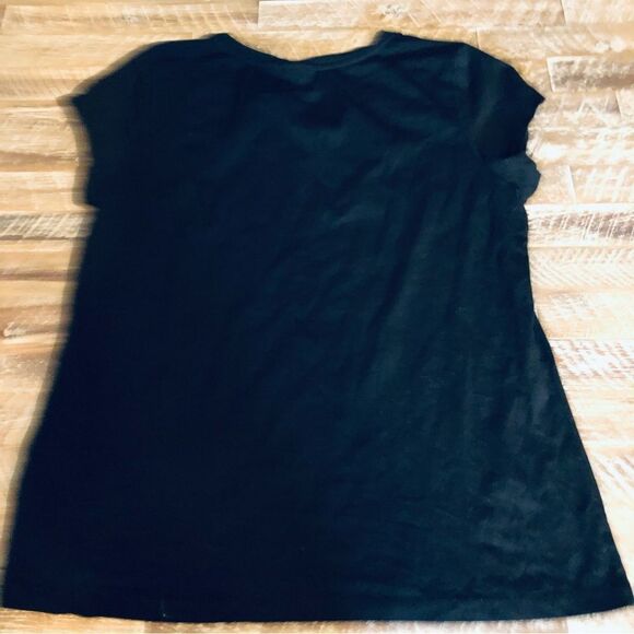 Classic Black Women's Top - Picture 2 of 4